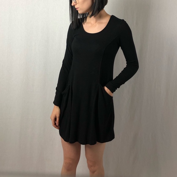 Long Sleeve Black Dress - Picture 1 of 2
